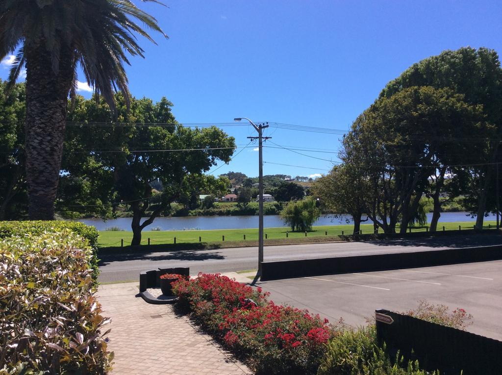 Anndion Lodge Motel & Conference Centre Whanganui Bagian luar foto